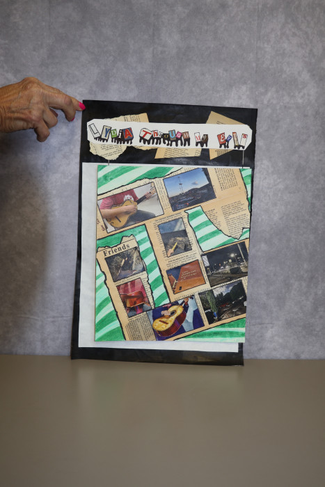Size: 12 x 16