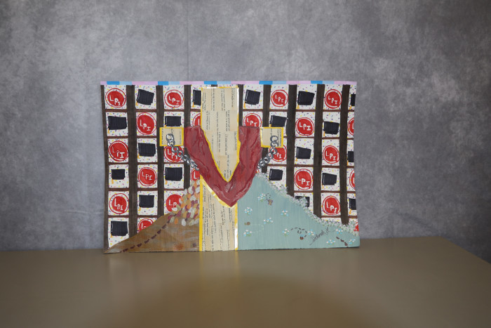 Size: 12 x 18
