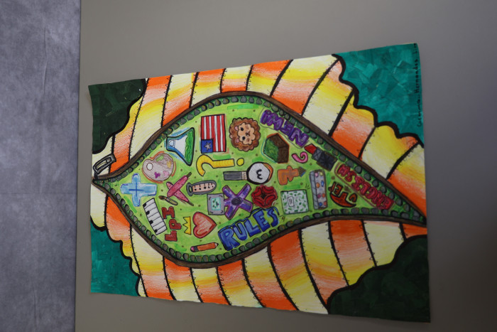 Size: 12 x 18